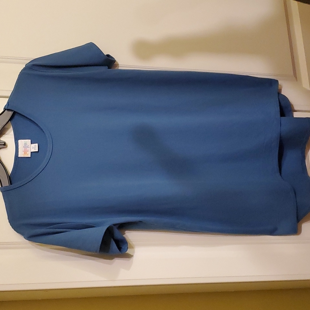 LuLaRoe Girls Size 12 Shirt
